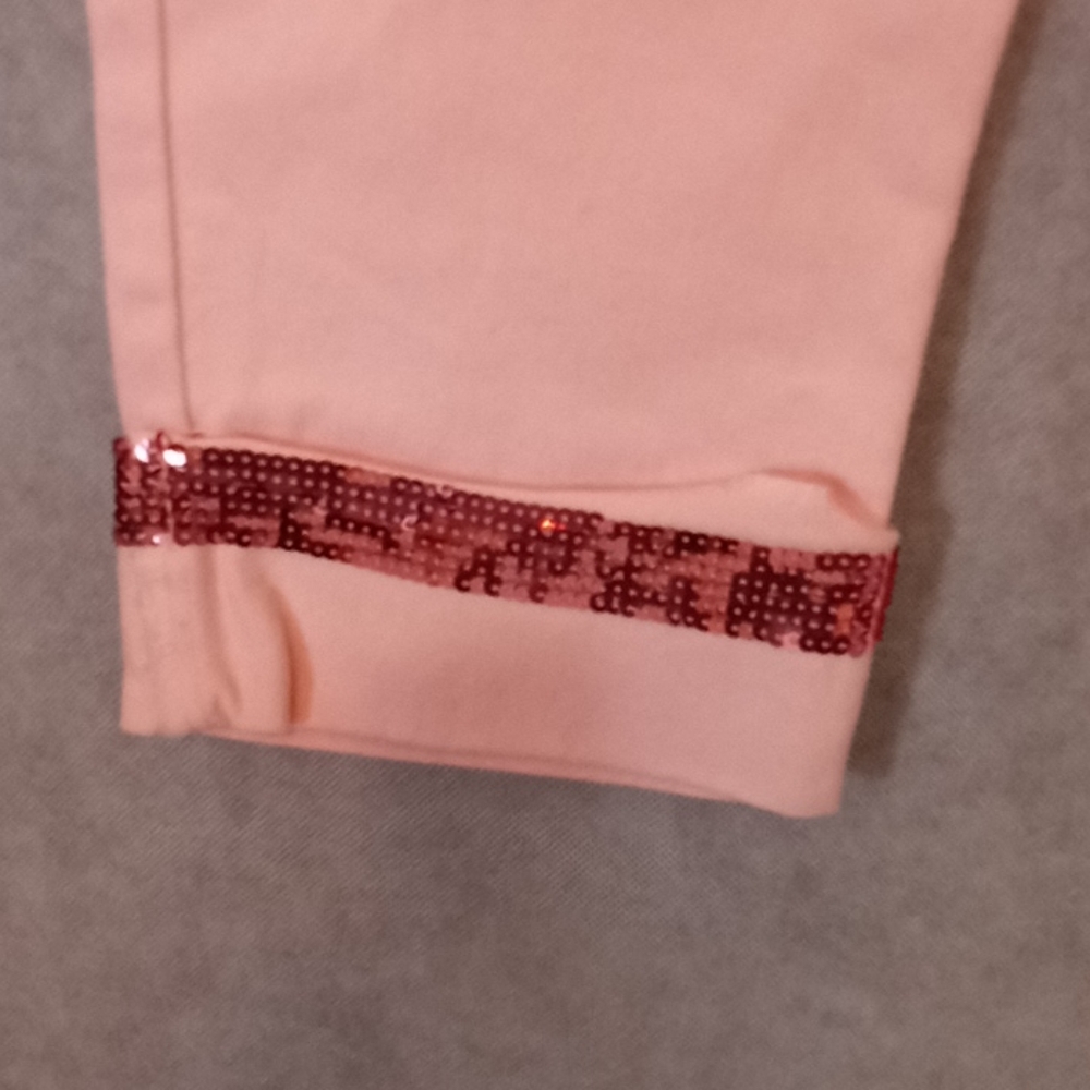 Pink sequin capri - Picture 2 of 4